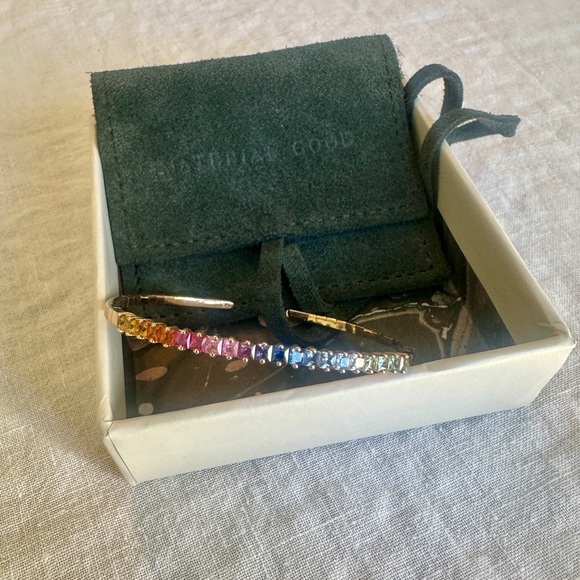 SUZANNE KALAN | Flexible Bangle Bracelet | Princess-Cut Rainbow Sapphires - Picture 3 of 10